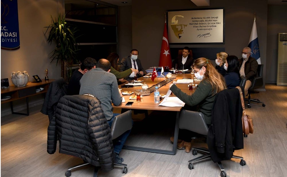 kusadasindaki sorunlar belediye tarafindan aninda cozuluyor 2 cWIO8FIt Kuşadası’ndaki sorunlar, belediye tarafından anında çözülüyor