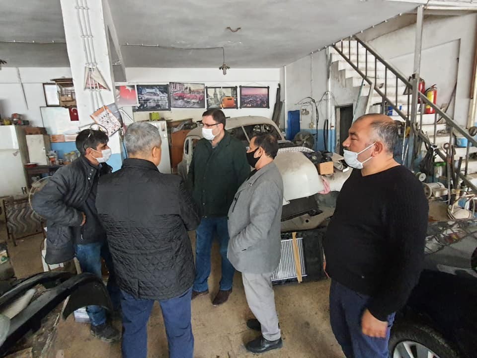 mhp ilce yonetiminden esnafa yilbasi ziyareti 2 MHP ilçe yönetiminden esnafa yılbaşı ziyareti