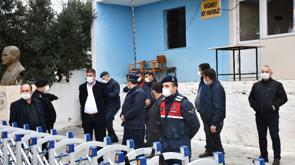 sokede balik ciftlikleri ced toplantisi gergin gecti 2 42sXlALA Söke’de balık çiftlikleri ÇED toplantısı gergin geçti