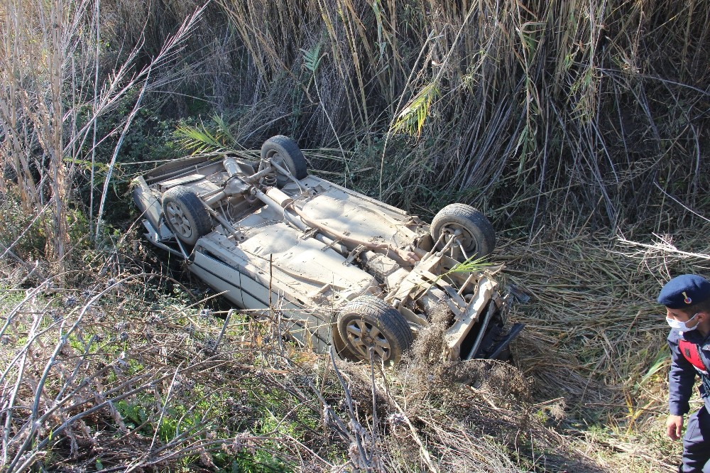 tarlada calisan ciftci mergen cayina ucan surucunun hayatini kurtardi 2 Xrks4HuN Tarlada çalışan çiftçi, Mergen çayına uçan sürücünün hayatını kurtardı