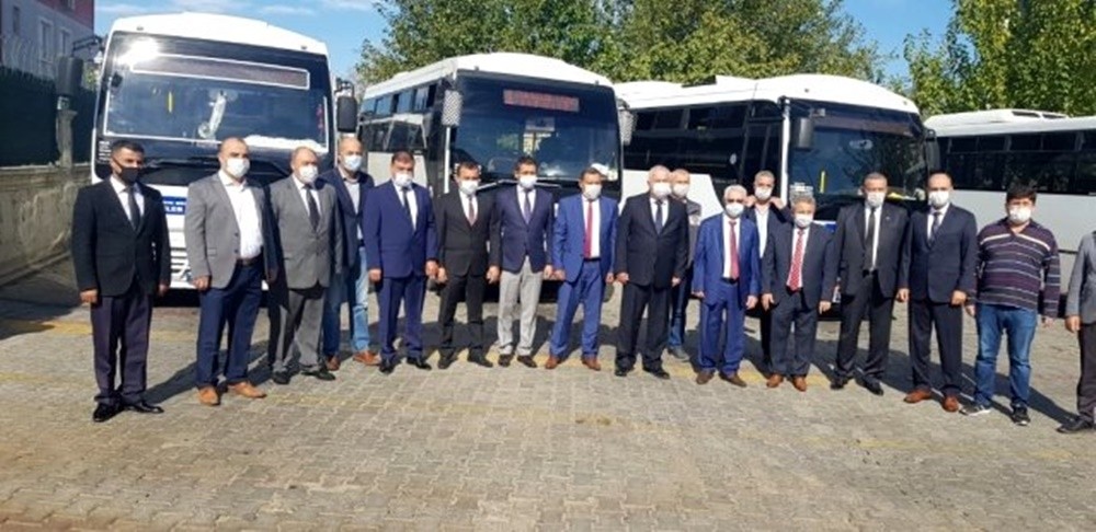 tsof genel baskani aydinli soforu odullendirdi 2 rbqZXK5Q TŞOF Genel Başkanı Aydınlı şoförü ödüllendirdi