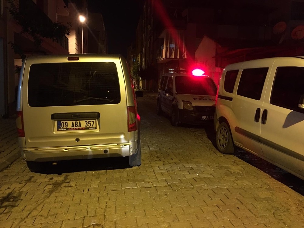 alisveris posetlerini tasirken cantasini caldirdi 1 mF9dsKjc Alışveriş poşetlerini taşırken çantasını çaldırdı