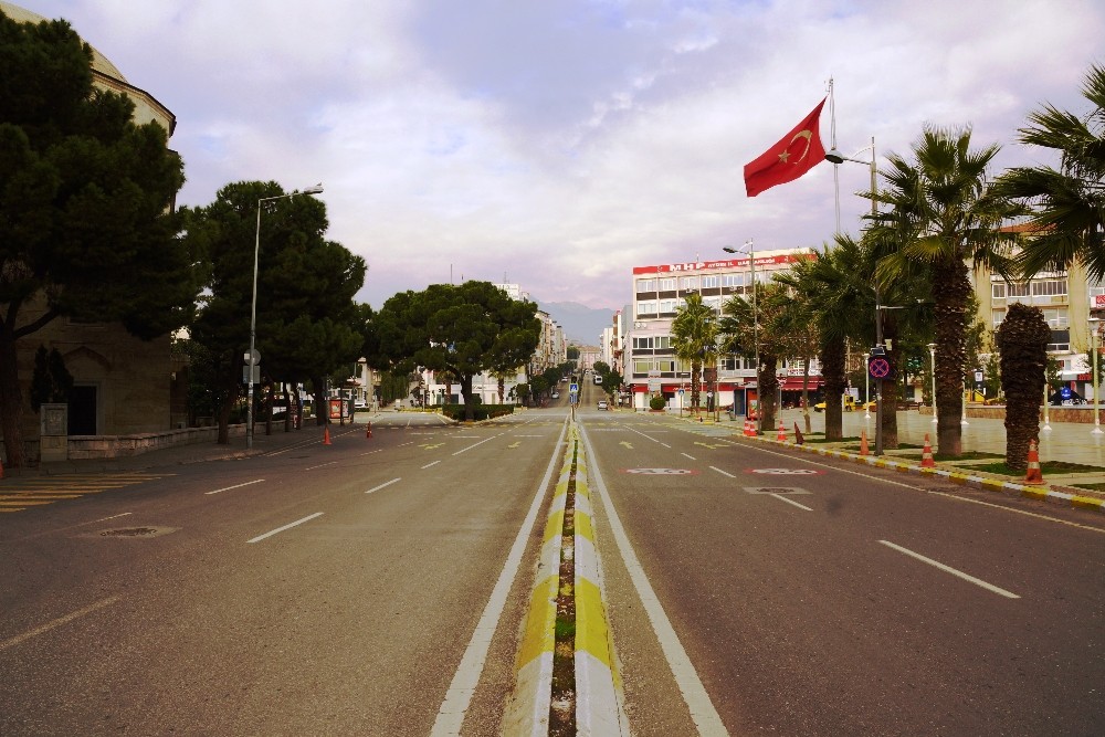 efeler diyari sessizligini korudu 10 ANAid1gy Efeler diyarı sessizliğini korudu