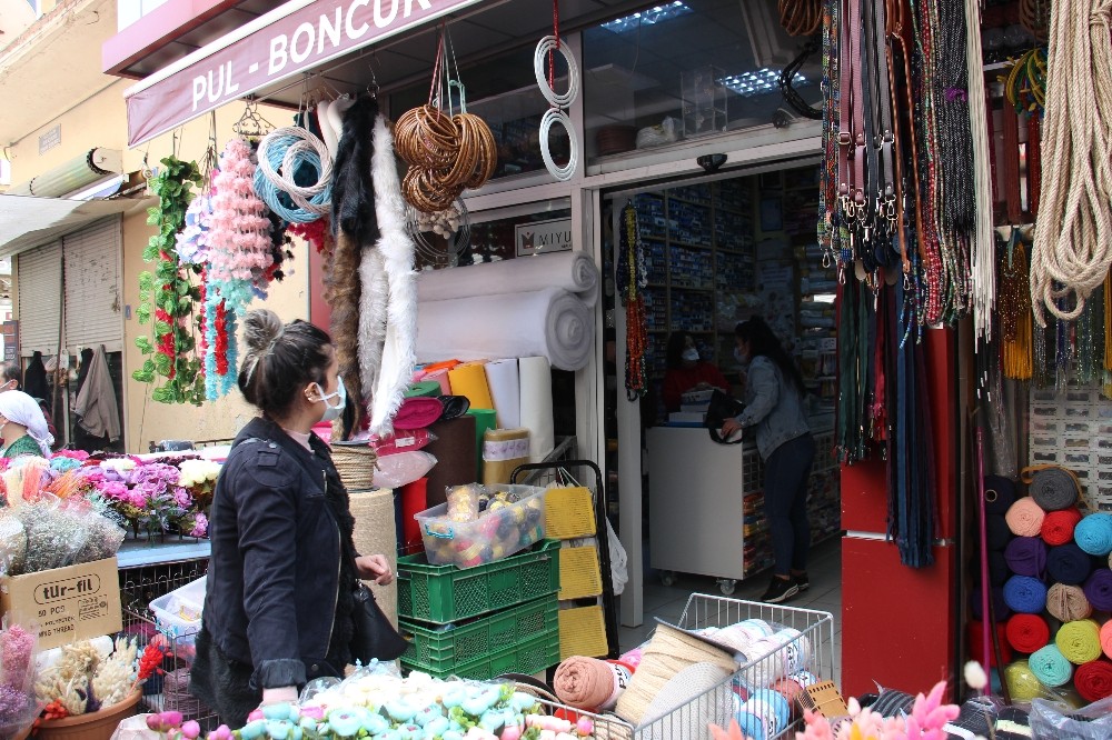 korona virus kadinlarin el isine olan merakini arttirdi 1 9457b9C5 Korona virüs kadınların el işine olan merakını arttırdı