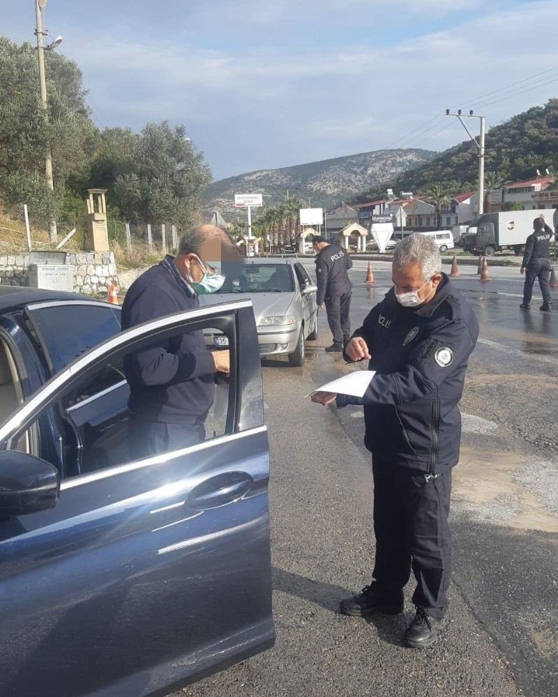 kusadasinda denetimler yilin ilk gunlerinde de suruyor 6 Z8YCihtu Kuşadası’nda denetimler yılın ilk günlerinde de sürüyor