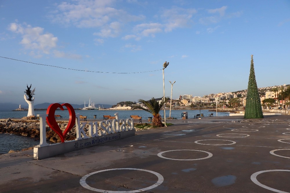 Kuşadası’ndan yeni yılın ilk günü izolasyonlu tatil manzaraları 11 kusadasindan yeni yilin ilk gunu izolasyonlu tatil manzaralari 8 M6TfJO3G Kuşadası’ndan yeni yılın ilk günü izolasyonlu tatil manzaraları