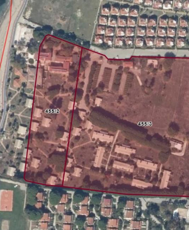 Aydın’ın en değerli turizm arazilerinden biri olan Kuşadası SGK Eğitim ve Dinlenme Kampı rekor bedelle satıldı.