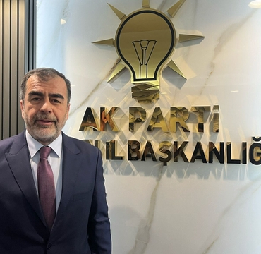 Kuşadası’nda 4 Bin Kişiyle Miting Yaptılar