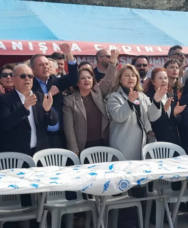 kusadasi-bayramlasma-töreni