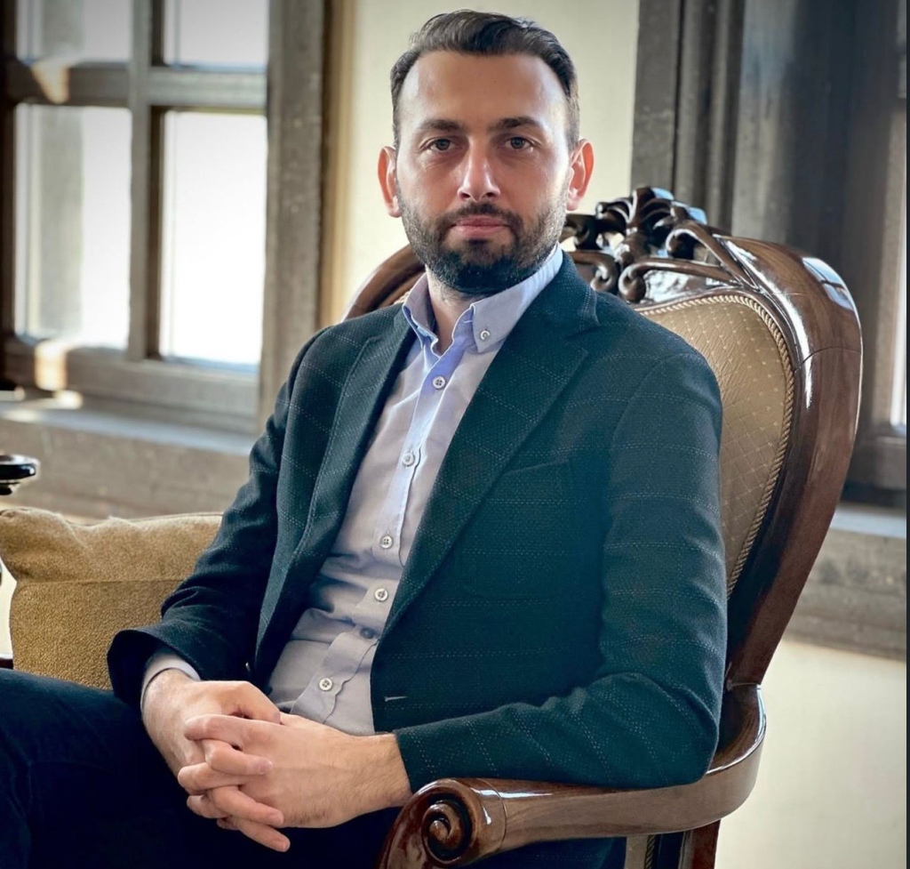 48452ec6 28ac 497d 8950 483e4da89014 Dr. Osman Nuri Ünsal’dan Akademik Dünyaya Güçlü Katkı: “Fıkıh-Ahlak İlişkisi” Eseri Yayında