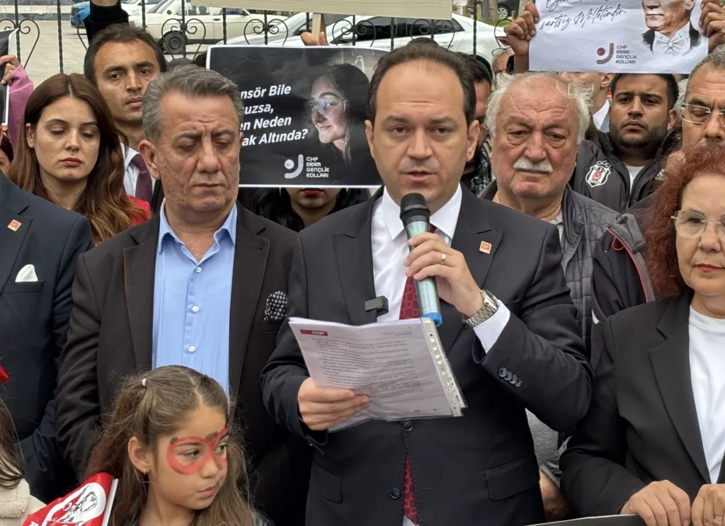 kaan ercetin Aydın’da CHP’den Çocuklar İçin Sessiz Yürüyüş: Okullardaki Şiddete Dikkat Çekildi