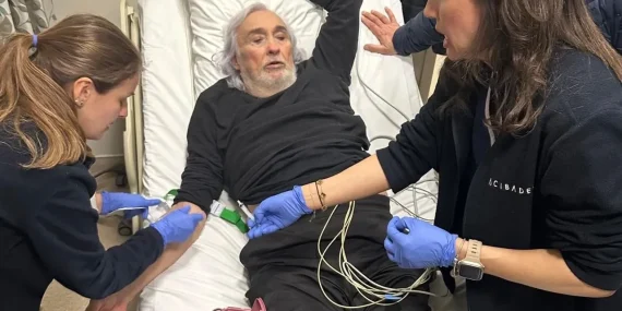 Müjdat Gezen Sahne Krizi Sonrası Hastanelik Oldu