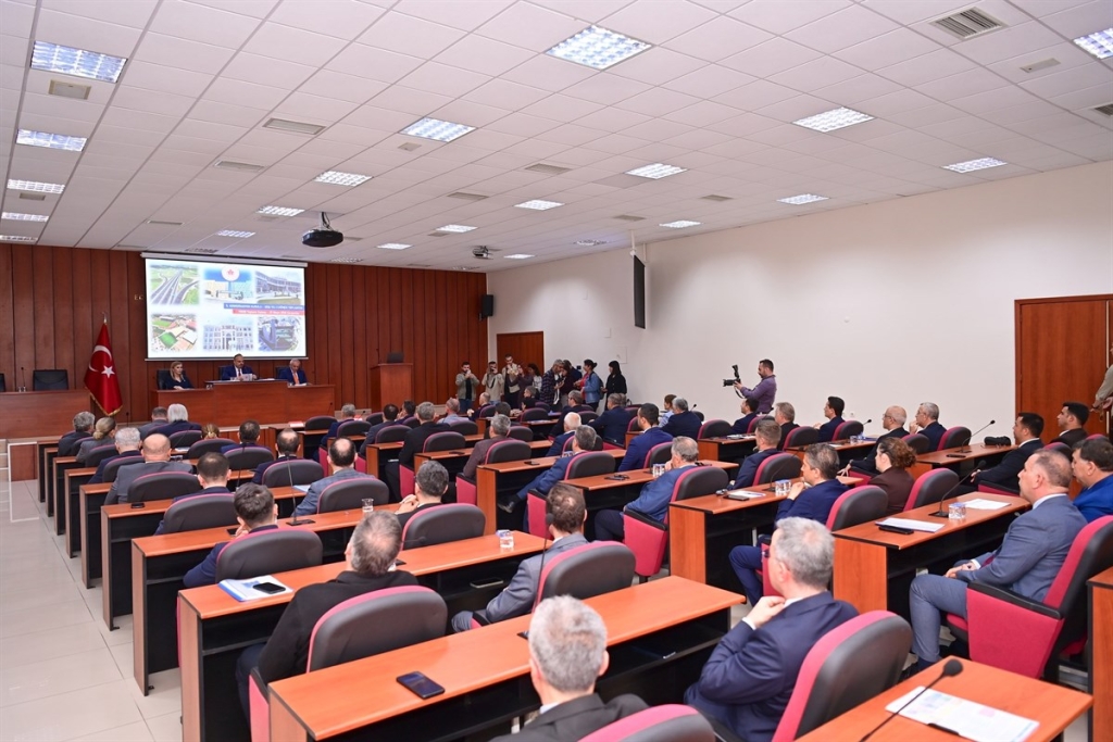 vali yakup canbolat toplanti Aydın’da Kamu Yatırımları Masaya Yatırıldı: 92 Milyar Liralık Proje Hacmi