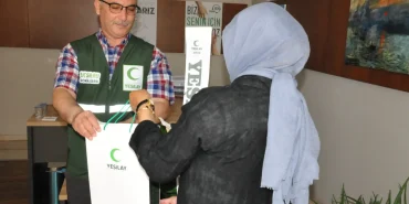 yesilay-anneler-günü-hediyesi